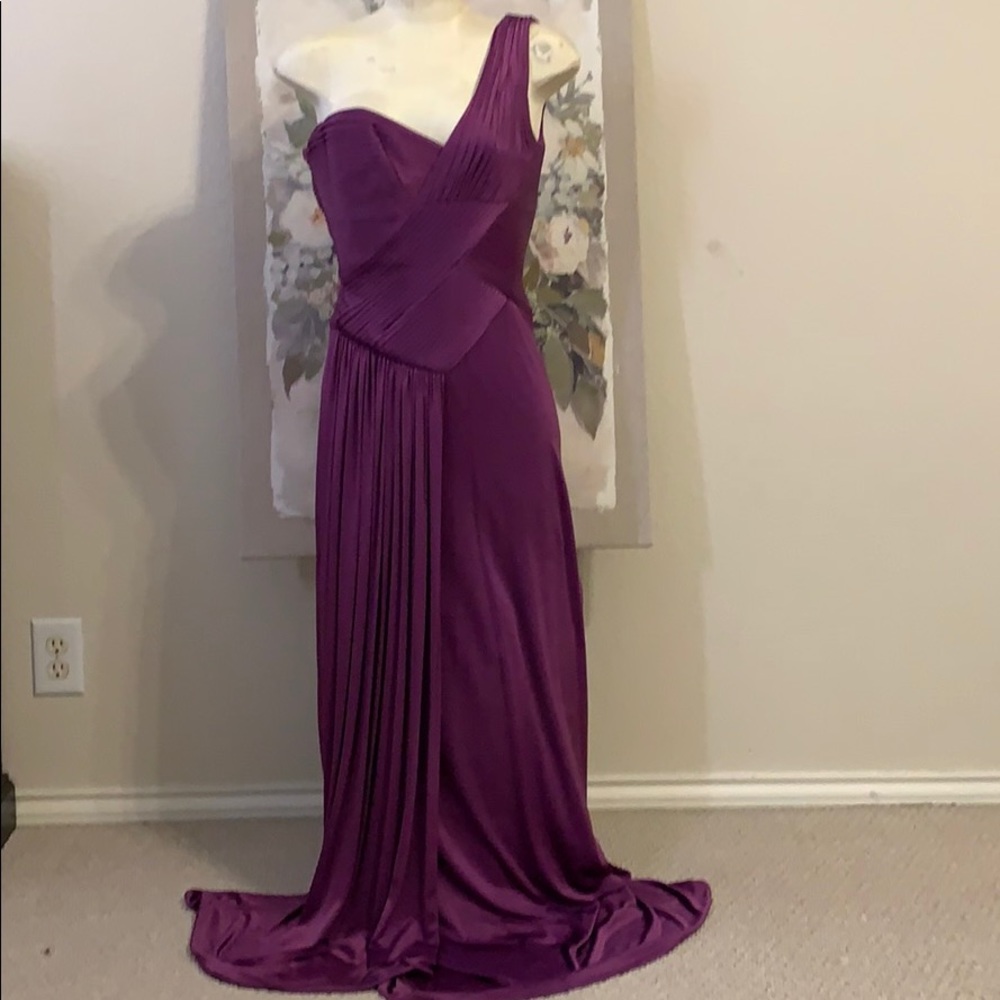 🌺BCBGMaxazria one shoulder satin dress